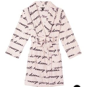 NWT!! VS Plush Robe